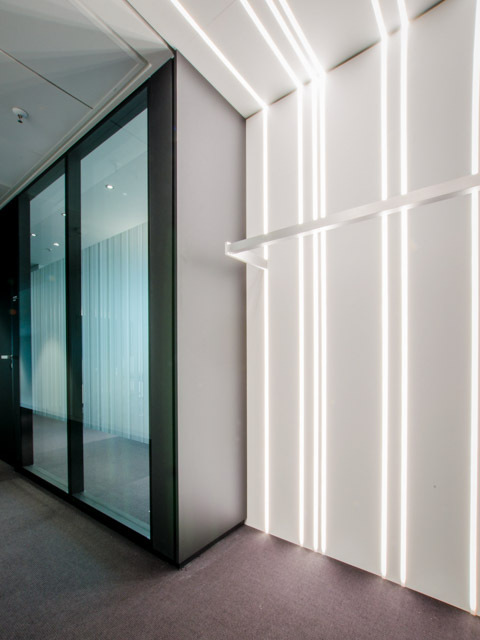 Volksbank Emmendingen Barcode-Decke Wandverkleidung