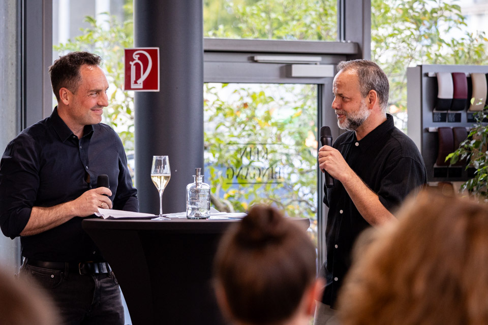 Mitarbeiter bei der Schreinerei Kiefer und Sohn GmbH
